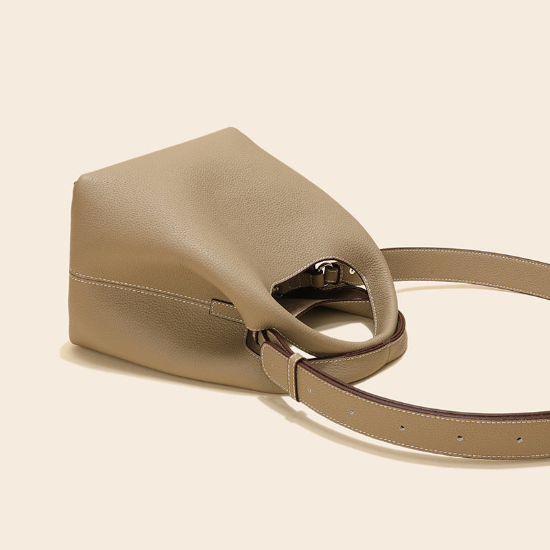 Sac à bandoulière en cuir de vachette à tempérament à la mode pour femme